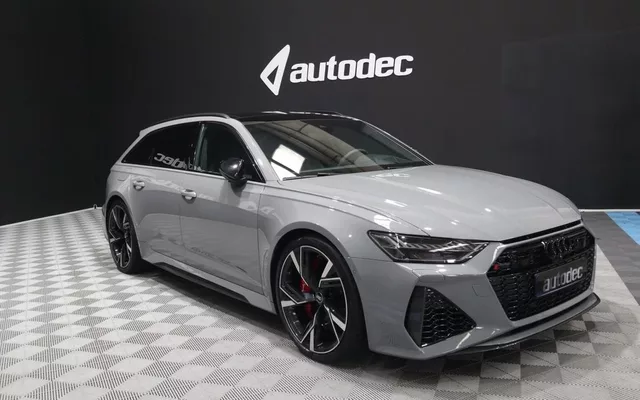 AUDI A6 RS6 Avant 4.0 TFSI quattro tiptronic