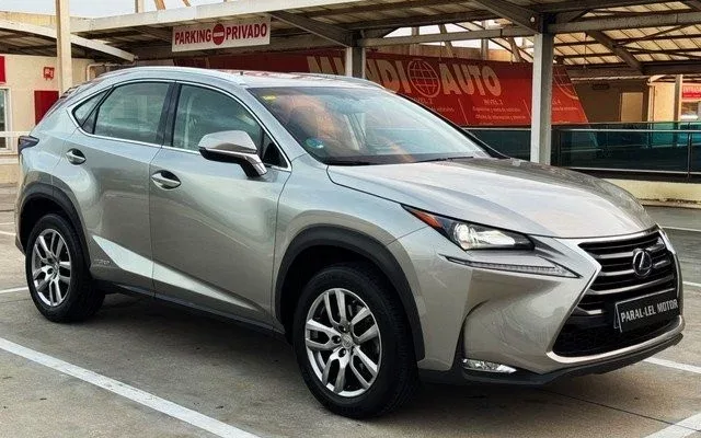 LEXUS NX NX 300h Executive 4WD