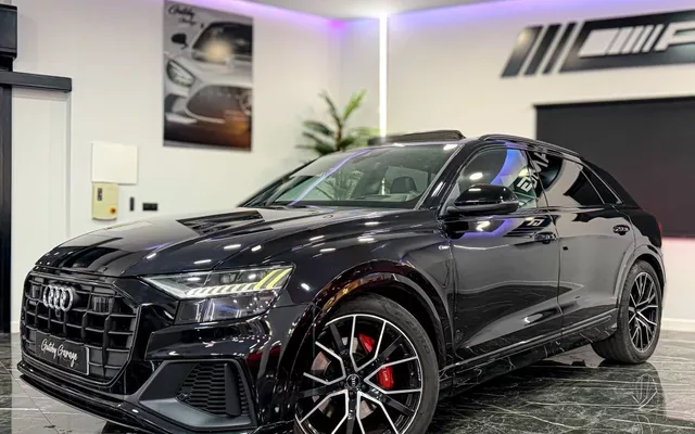 AUDI Q8 Q8 50 TDI Black line quattro tiptronic