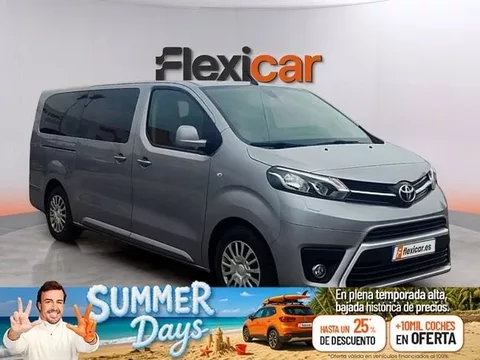 TOYOTA Proace City Verso 1.5D 88kW Family Active 9 Plz - 5P (2022)