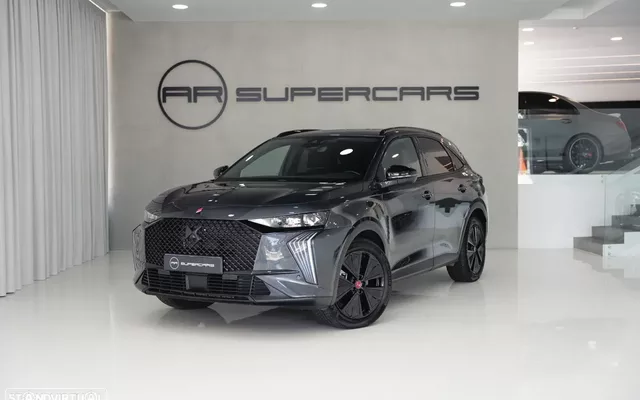 DS DS7 225 Performance Line +