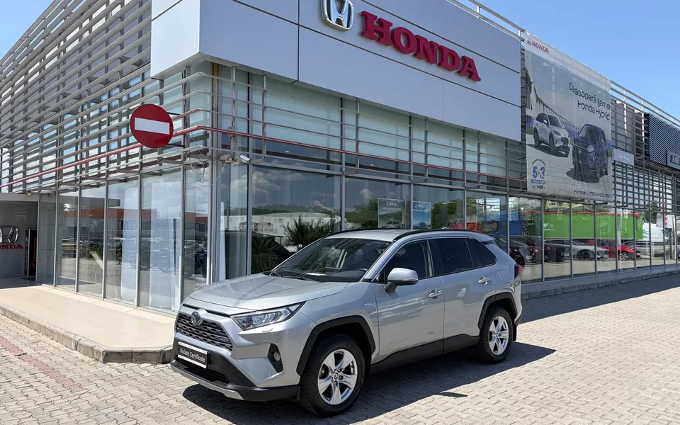 TOYOTA RAV4 2.5 Hybrid Dynamic HSD E-CVT 4×4