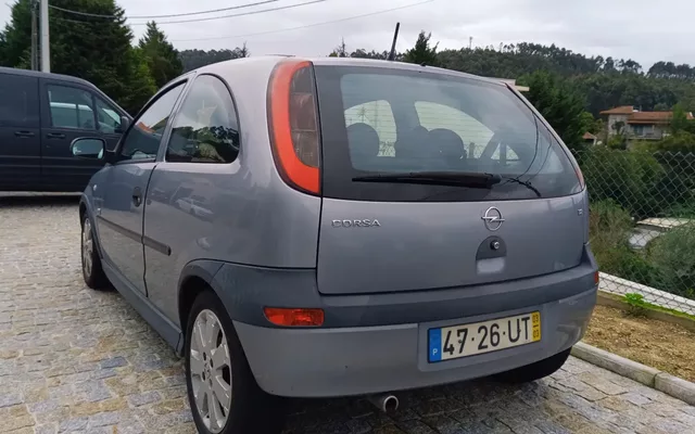 Opel Corsa 1.2 16V Enjoy