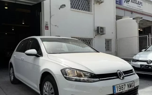 VOLKSWAGEN Golf Golf 1.0 TSI Edition 81kW