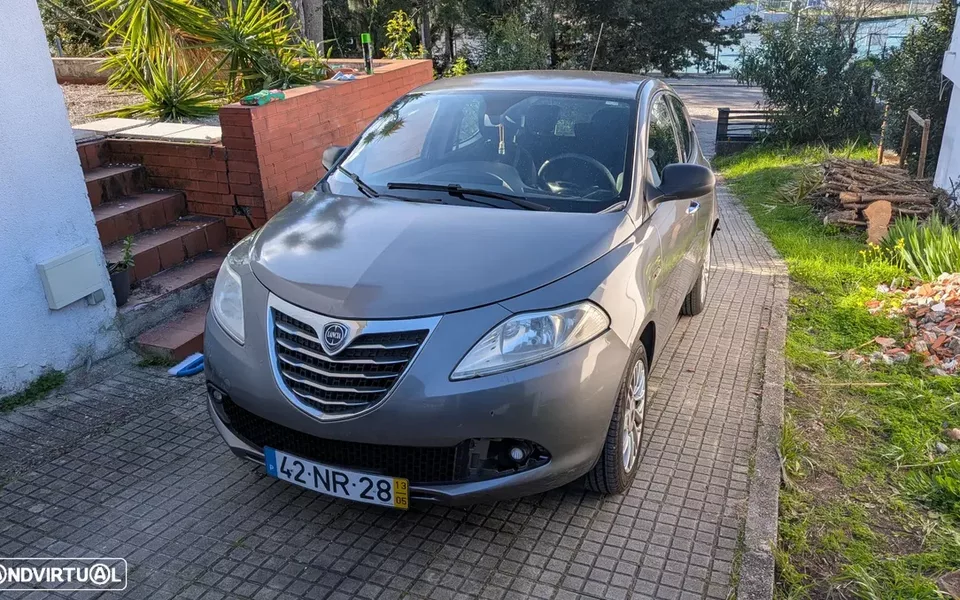 Lancia Ypsilon 1.2 S&S Urban