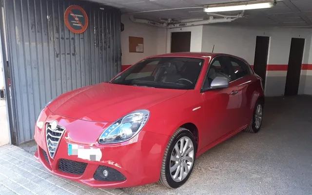ALFA ROMEO Giulietta Giulietta 2.0JTDm Distinctive 140