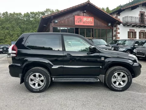 TOYOTA Land Cruiser Land Cruiser D-4D VX