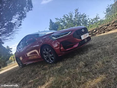 Ford Focus 1.0 EcoBoost MHEV ST-Line