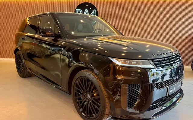 Land Rover Range Rover Sport 4.4 P635 SV Edition One (Carbon)