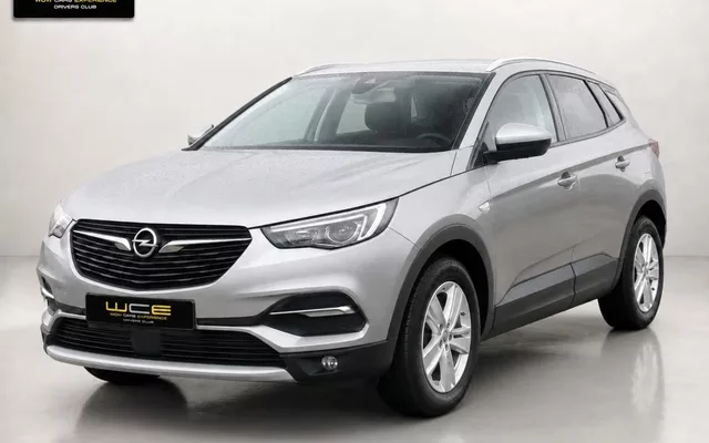 OPEL Grandland X 1.2 Turbo Selective
