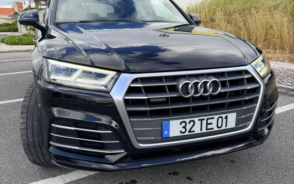 Audi Q5 2.0 TDI quattro S-line S-tronic