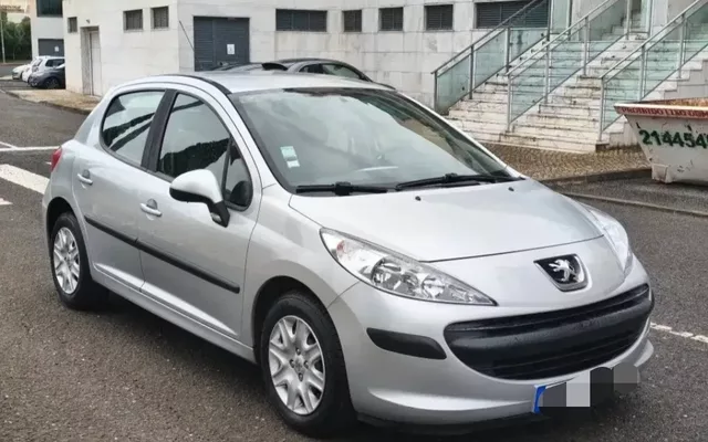 Peugeot 207 1.6 HDi Sport