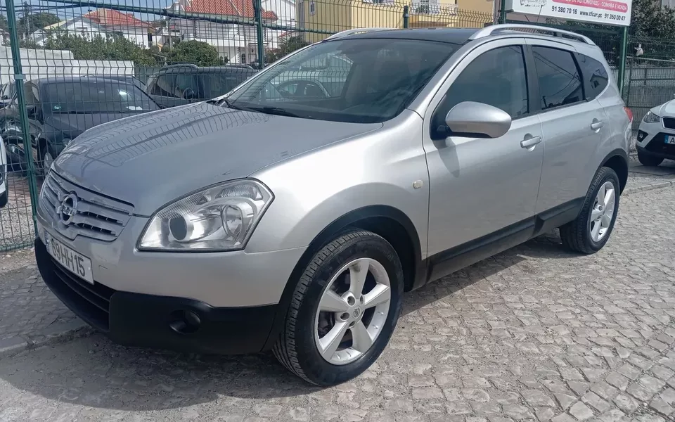 Nissan Qashqai +2 1.6 Tekna Sport 17