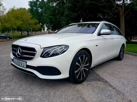 Mercedes-Benz E 300 Bluetec Hybrid Avantgarde