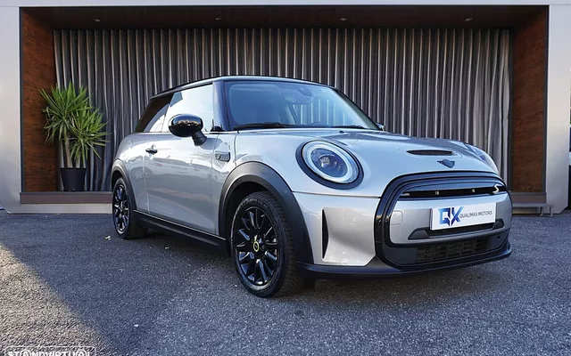 MINI 3 Portas Cooper SE Yours