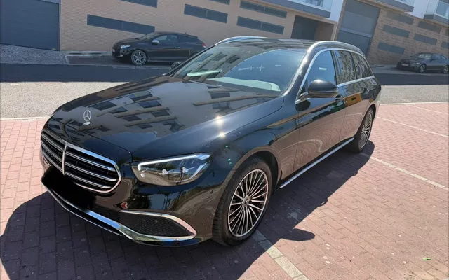 Mercedes-Benz E 300