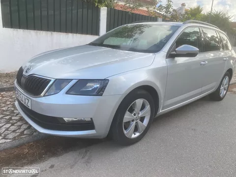 Skoda Octavia Break 1.6 TDI DSG Ambition