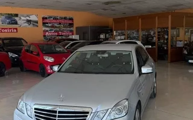 MERCEDES-BENZ Clase E E 220CDI BE Aut.