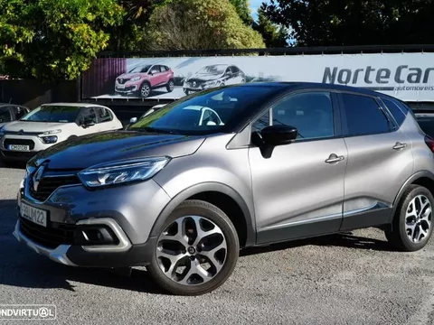 Renault Captur 1.0 TCe Intens