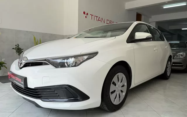 Toyota Auris 1.4 D-4D ACtive