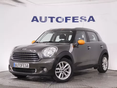 Mini Cooper D Countryman 2.0D AUTO 110CV 5P # PARKTRONIC