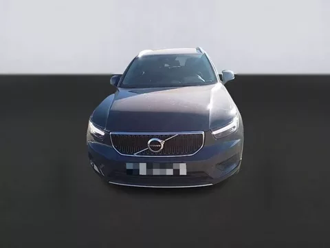 VOLVO XC40 XC40 T3 Momentum Pro