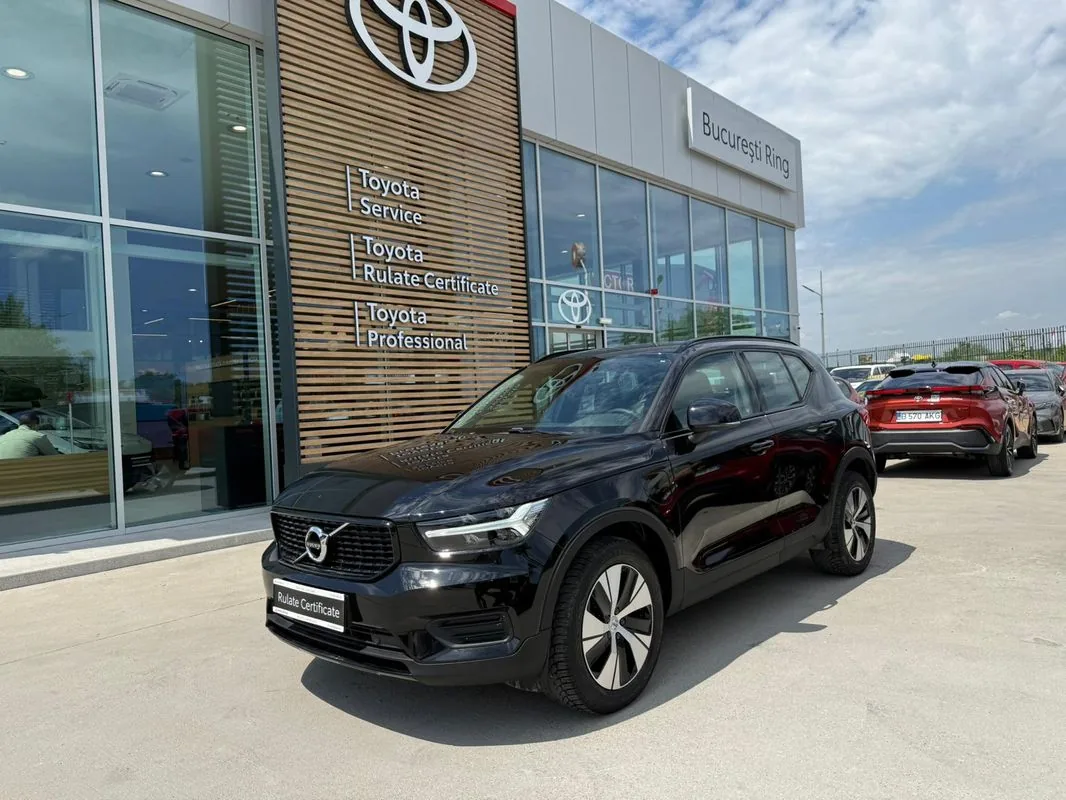 VOLVO XC40 Recharge T5 Twin Engine AT7 Momentum