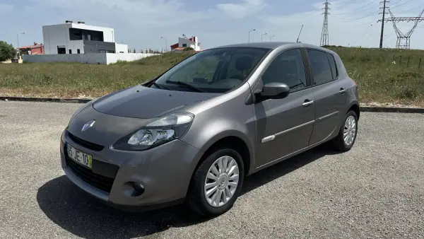 Renault Clio 2010 1.2 16V Confort