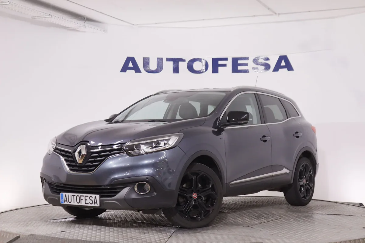 Renault Kadjar 1.6 DCI ENERGEY 130CV BLACK EDITION 5P # TECHO PANORAMICO,CUERO,NAVY,PARKTORNIC,CAMARA TRASERA