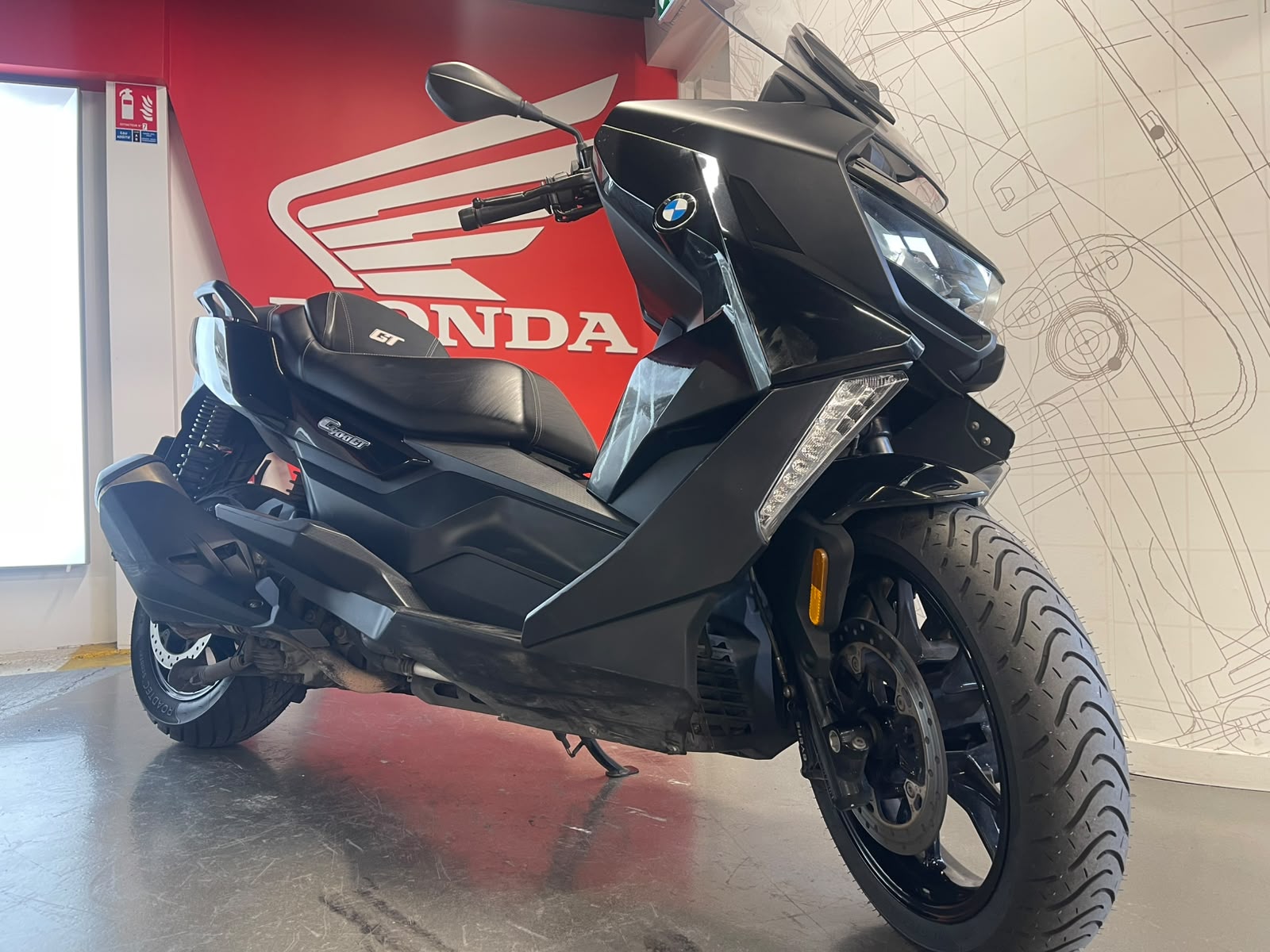 BMW - BMW C 400 GT ABS A2 - 76€/MOIS* - GARANTIE 12 MOIS