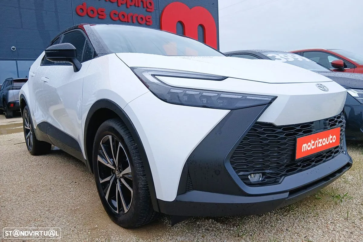 Toyota C-HR 2.0 HDF Plug-in Square Collection