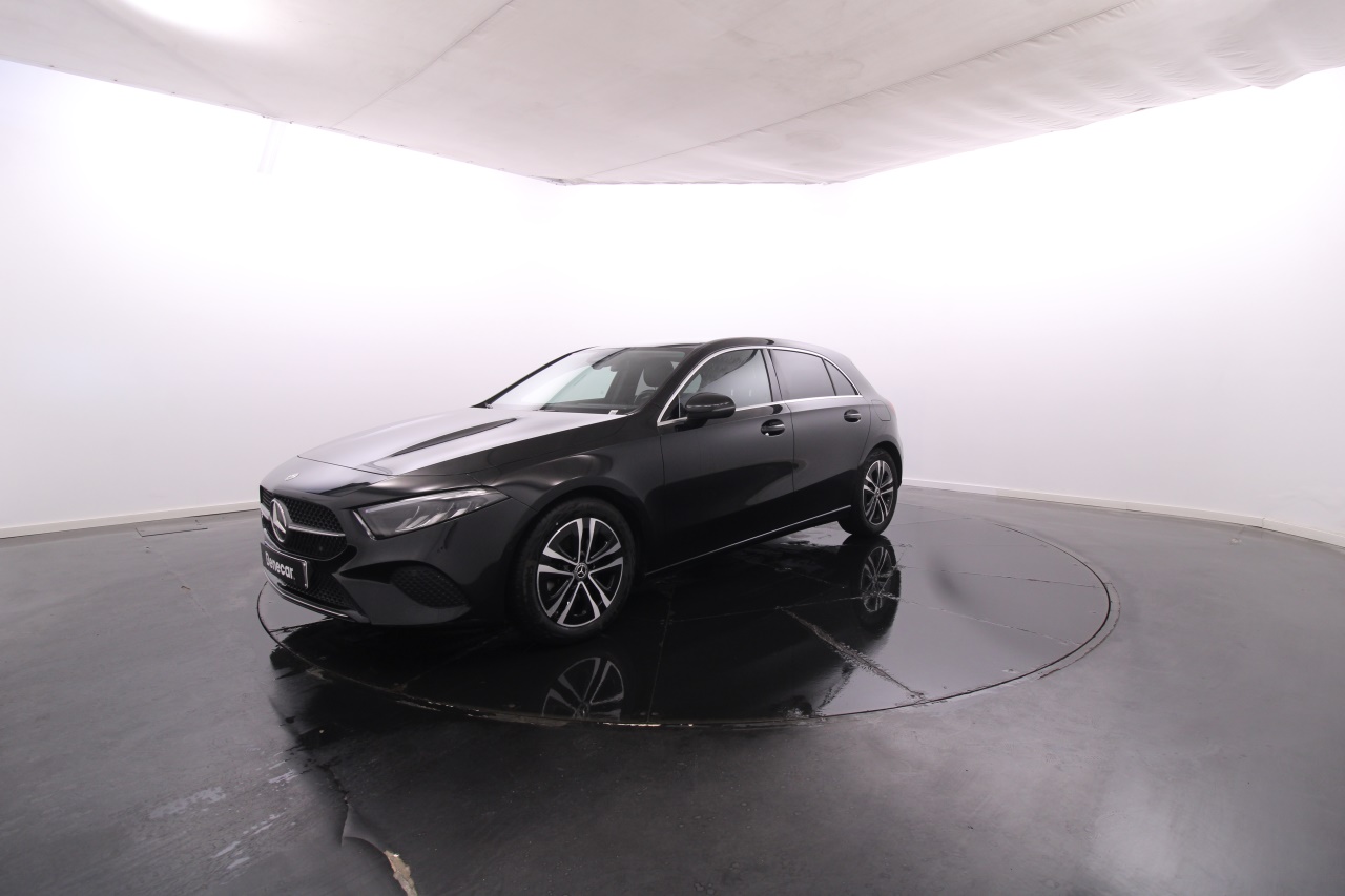 Mercedes-Benz Classe A - 200 d Progressive Advanced Cx. Aut. / Vidros Escurecidos