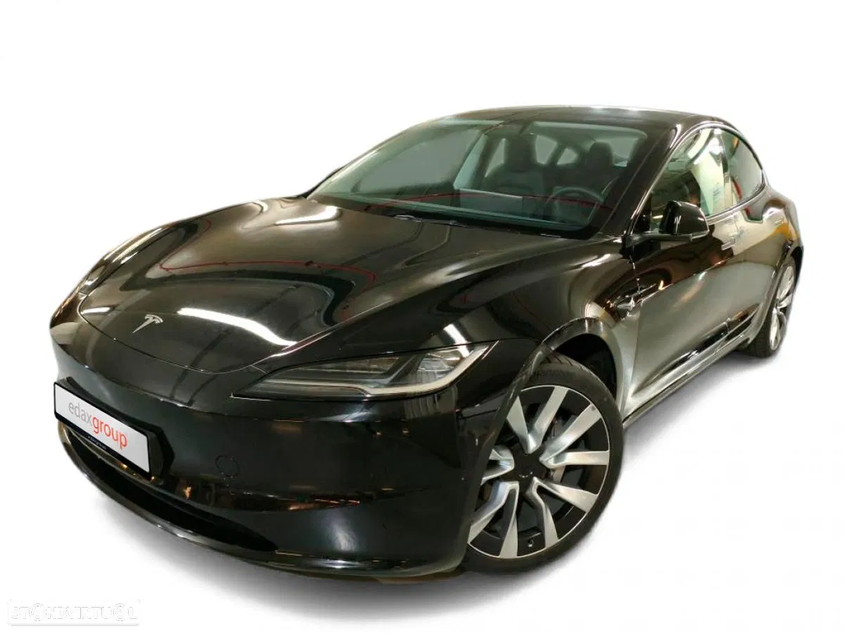 Tesla Model 3 Tração Traseira