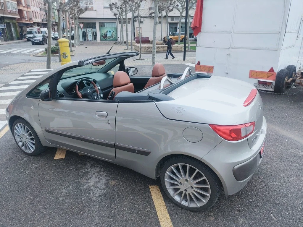 MITSUBISHI Colt Colt CZC 1.5 16v Invite