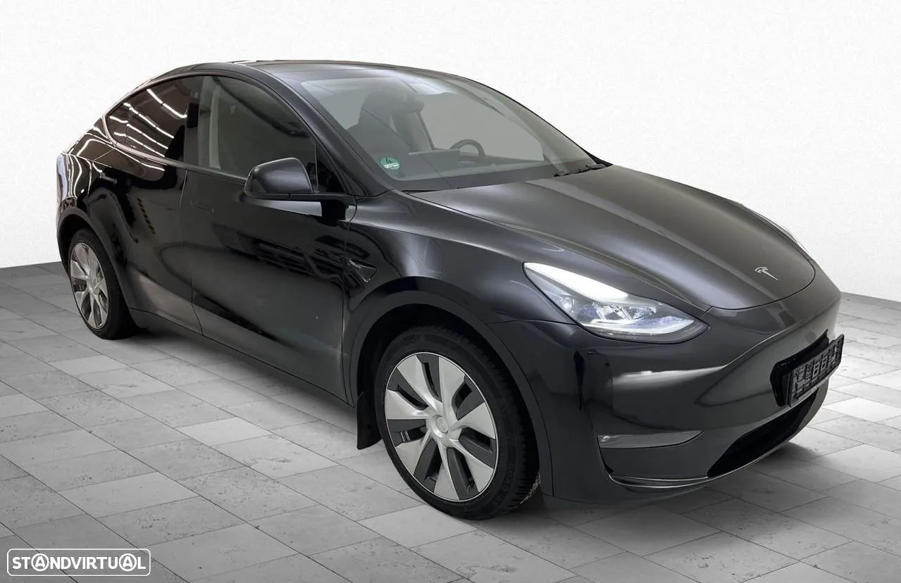 Tesla Model Y Long Range Dual Motor AWD