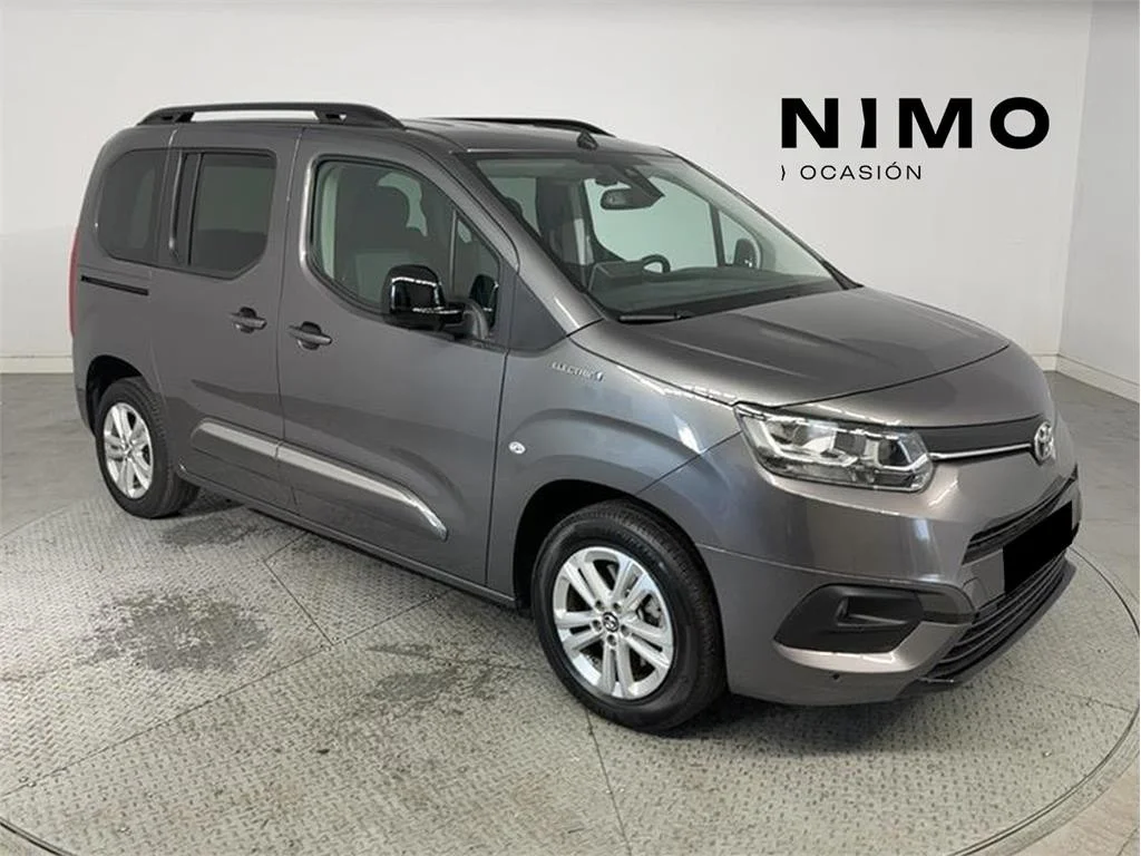 TOYOTA Proace City Verso PROACE CITY VERSO Family EV 50kWh 136CV Active L1