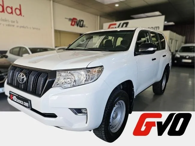 TOYOTA Land Cruiser 2.8 D-4D 177CV GX