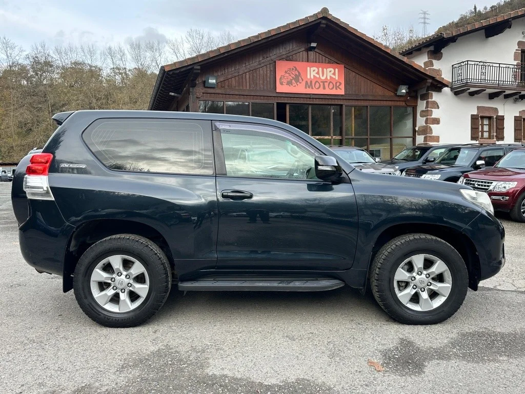 TOYOTA Land Cruiser Land Cruiser D-4D VX