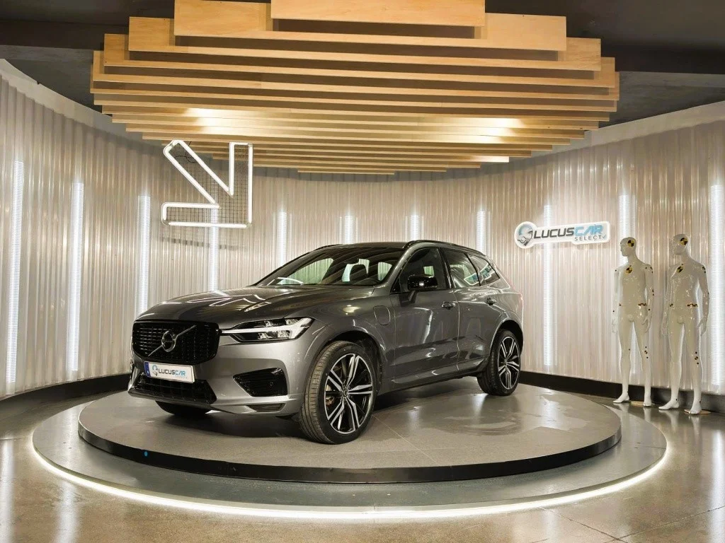 VOLVO XC60 XC60 T6 Recharge R-Design