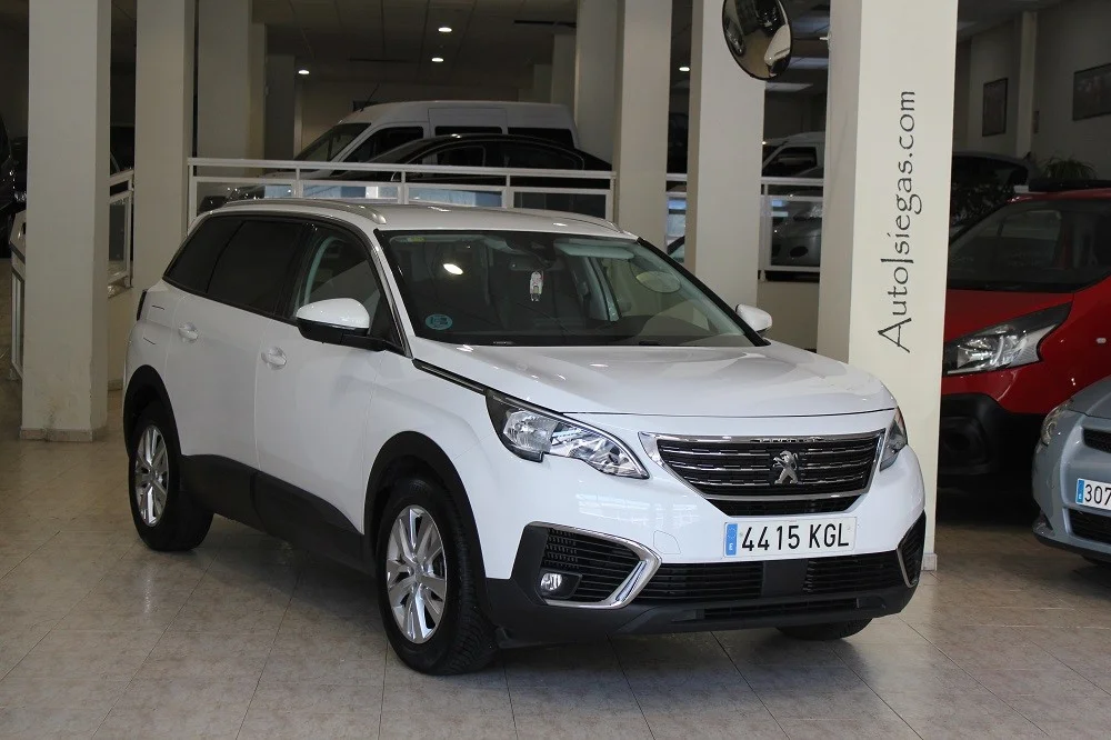 PEUGEOT 5008 5008 1.6 BlueHDi Active 120