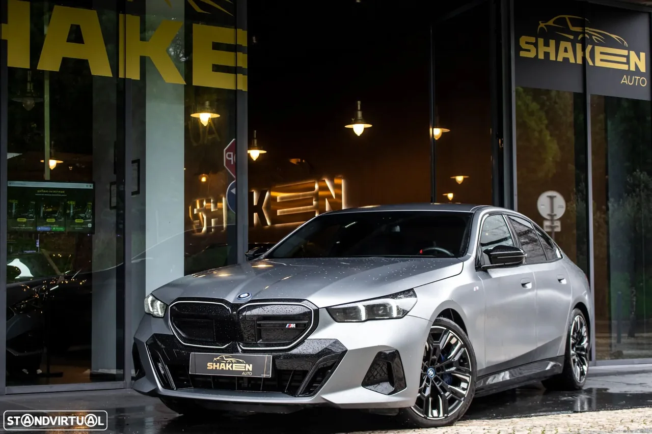 BMW i5 M60 xDrive Pack Desportivo M Pro