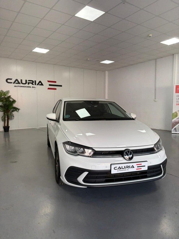VOLKSWAGEN Polo VOLKSWAGEN Polo Pequeño Manual de 5 Puertas