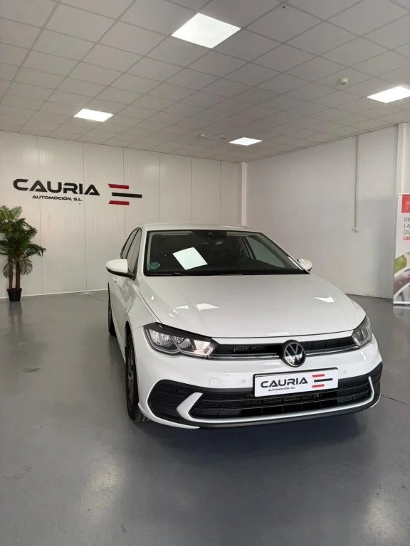 VOLKSWAGEN Polo VOLKSWAGEN Polo Pequeño Manual de 5 Puertas