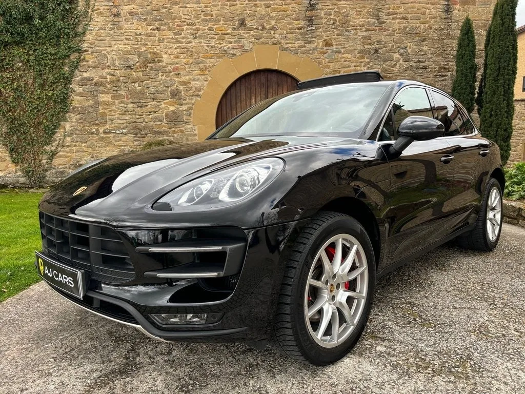 PORSCHE Macan Macan Turbo Aut.