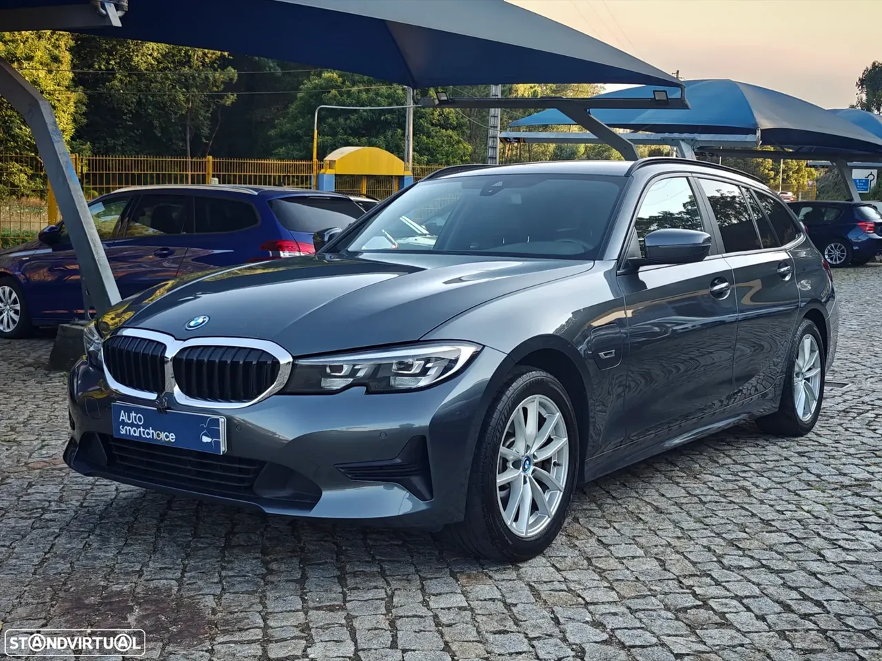 BMW 320 e Line Luxury Auto