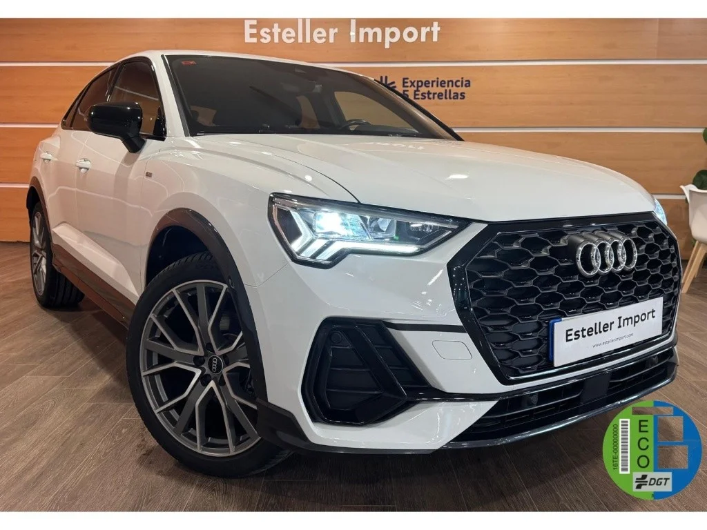 AUDI Q3 Q3 35 TFSI Black line S tronic