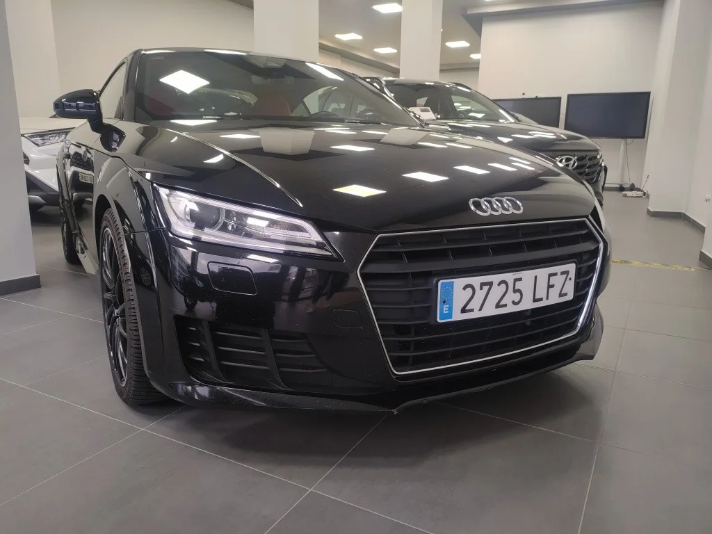 AUDI TT TT Coupé 2.0TDI Black line edition