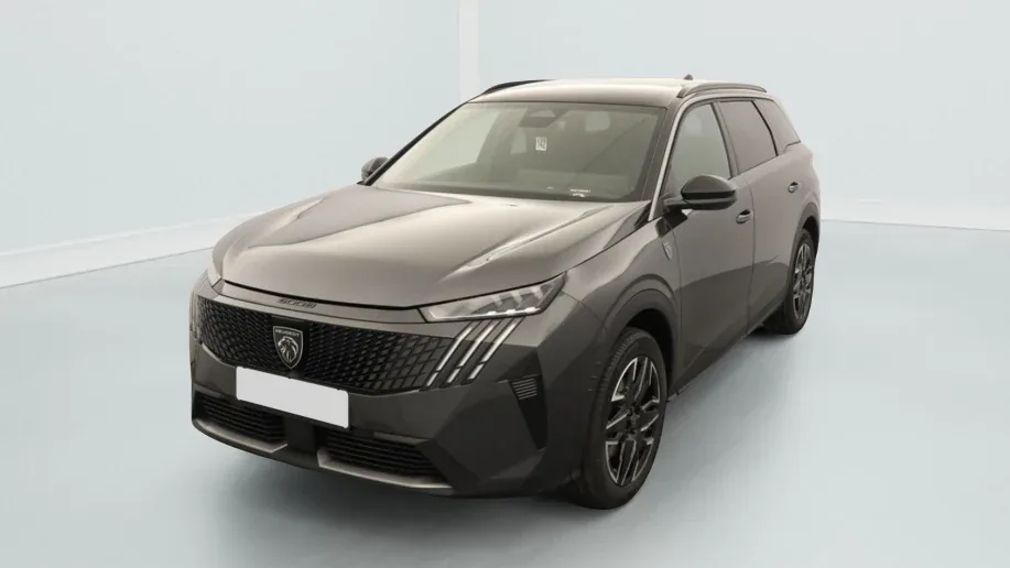 Peugeot 5008 Gt 1.2 HYBRID 145 Zéro km immatriculé