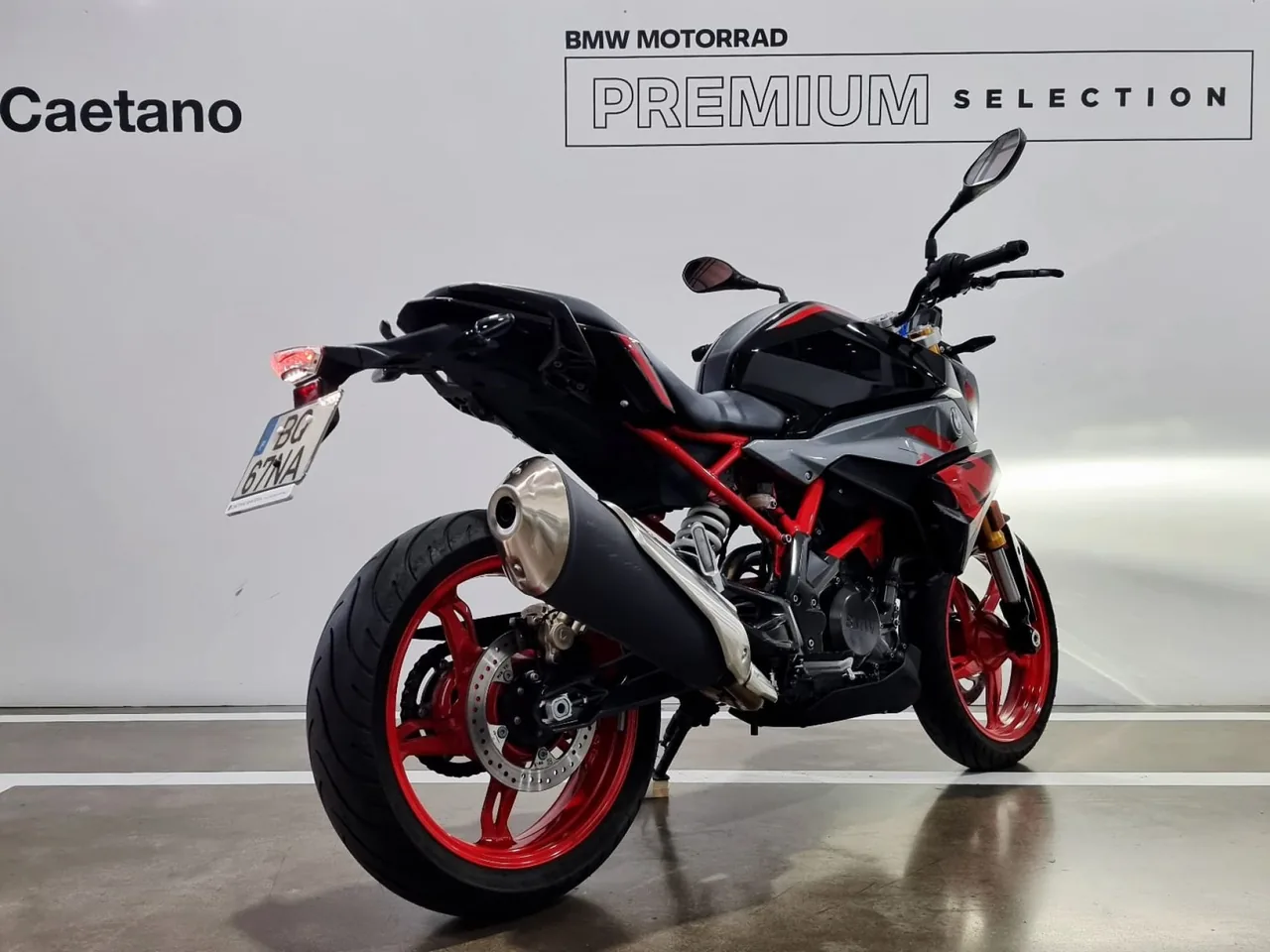 BMW Motorrad G
