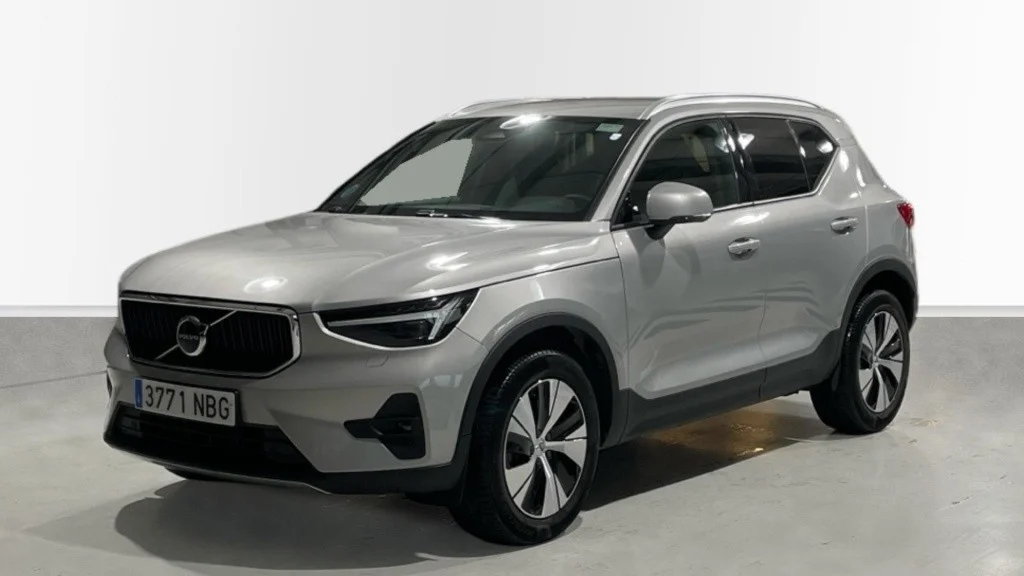 VOLVO XC40 XC40 2.0 B3 CORE AUTO 5P
